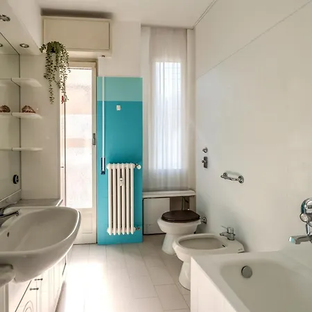 Stylish & Cozy Loft Near Life - Metro 50m Apartment Milan